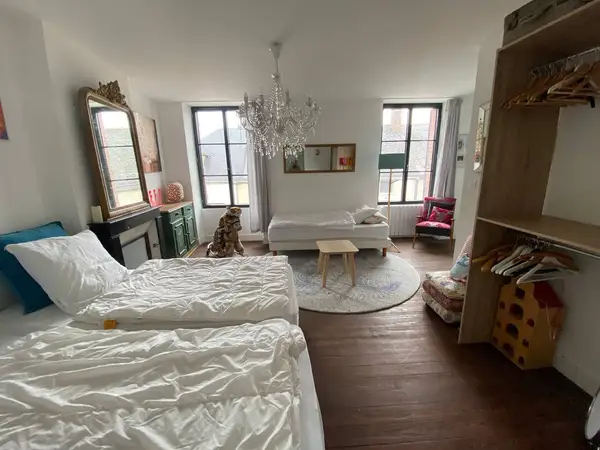 Chambre familiale spacieuse